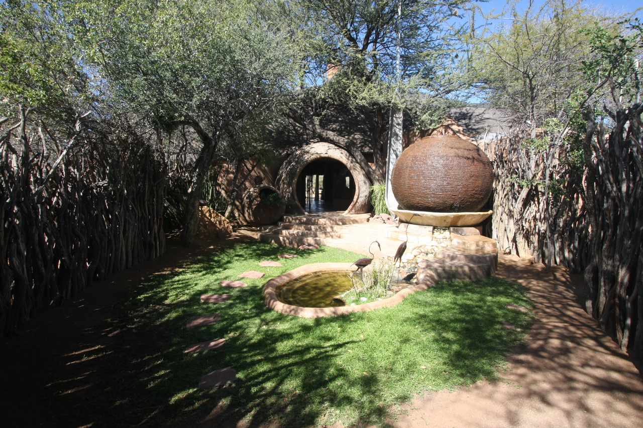 [2242] 2016_06_22_07_33_53_Africa_Canon_EOS_40D_IMG__07968.jpg