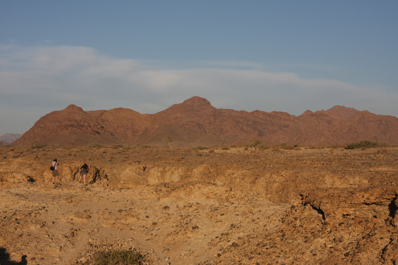 [13863] 2016_06_24_11_32_33_Africa_Canon_EOS_40D_IMG__01929.jpg