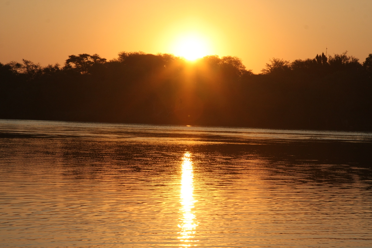 [28629] 2016_07_02_11_37_30_Africa_Canon_EOS_40D_IMG__00196.jpg