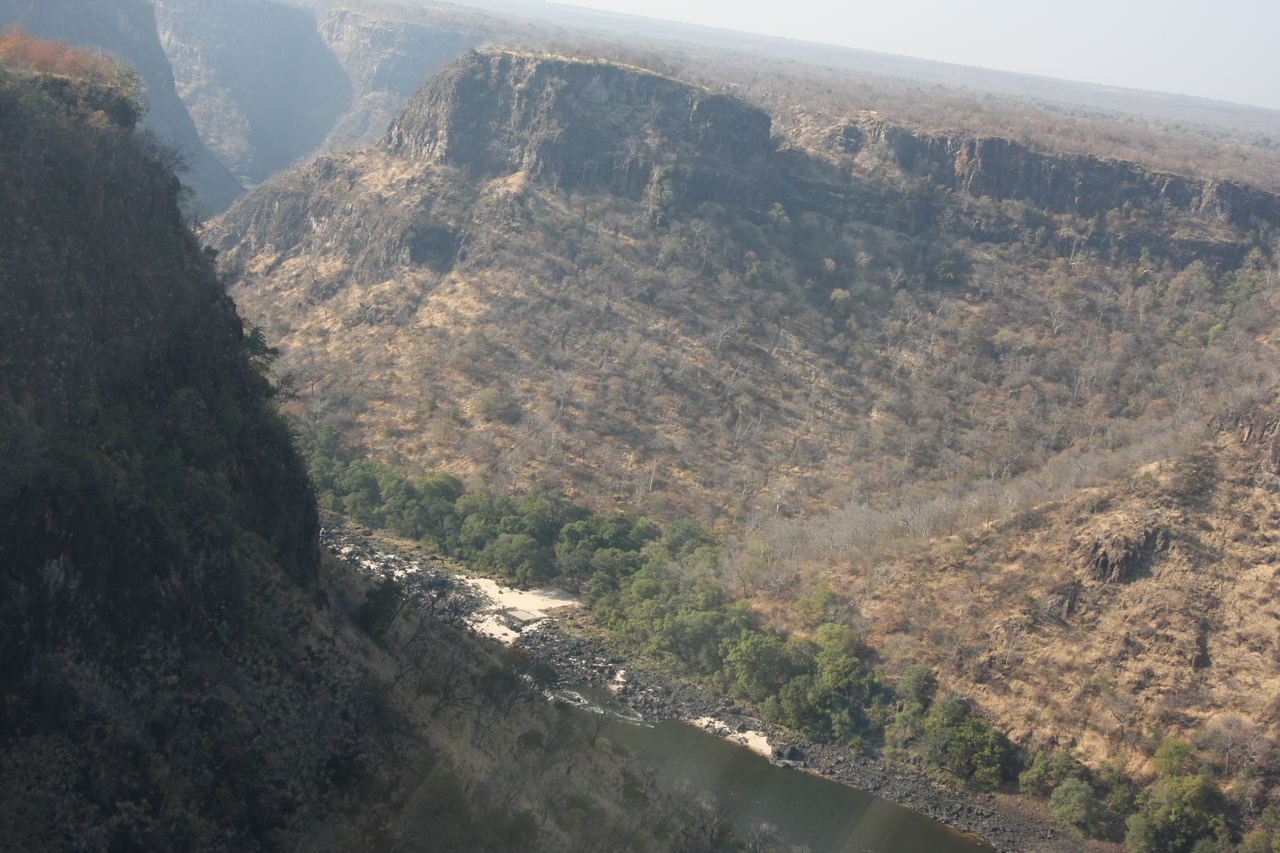 [29291] 2016_07_03_02_58_39_Africa_Canon_EOS_40D_IMG__13063.jpg