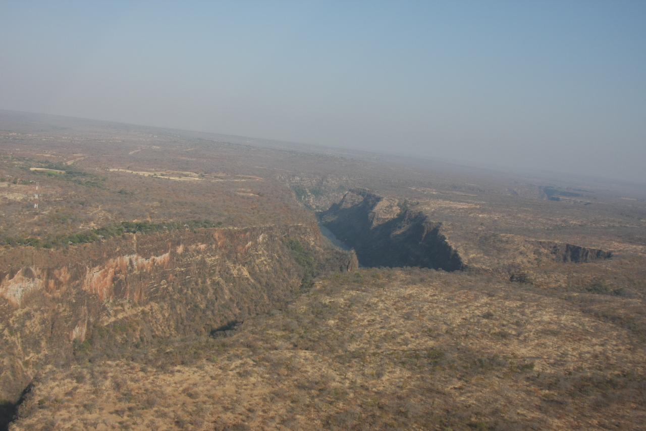 [29534] 2016_07_03_03_01_59_Africa_Canon_EOS_40D_IMG__12349.jpg