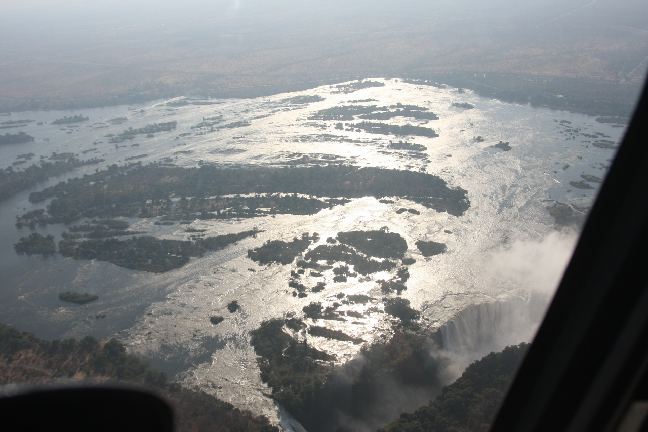 [29589] 2016_07_03_03_05_39_Africa_Canon_EOS_40D_IMG__12370.jpg