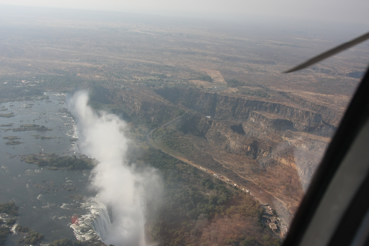 [29606] 2016_07_03_03_05_52_Africa_Canon_EOS_40D_IMG__00100.jpg
