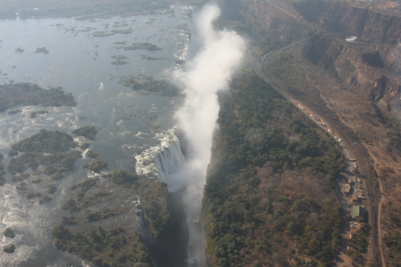 [29718] 2016_07_03_03_07_46_Africa_Canon_EOS_40D_IMG__00143.jpg