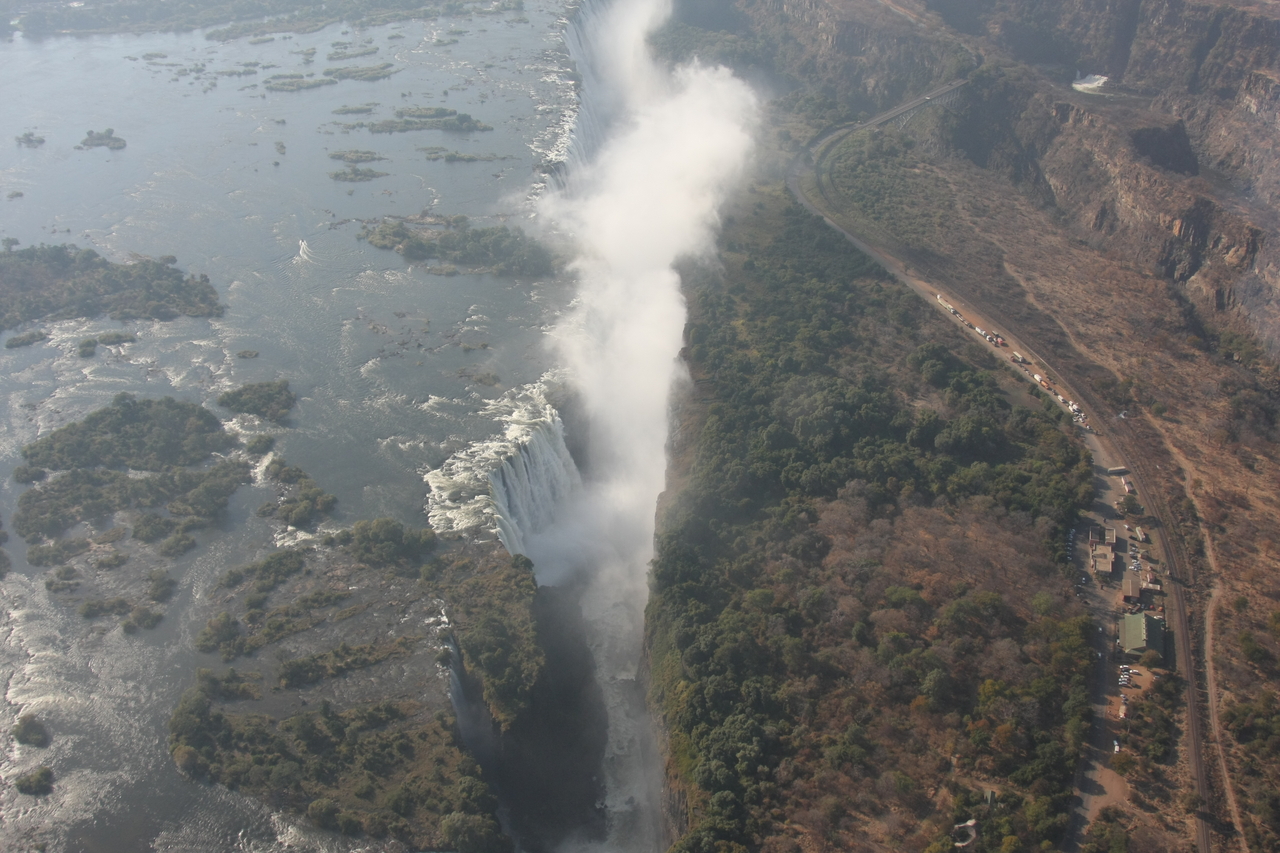 [29720] 2016_07_03_03_07_46_Africa_Canon_EOS_40D_IMG__04972.jpg