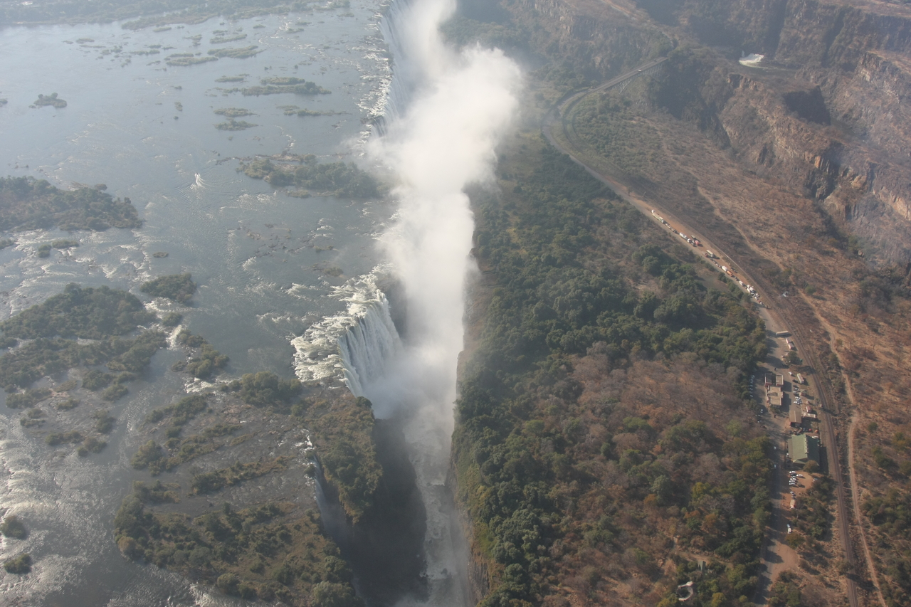 [29722] 2016_07_03_03_07_46_Africa_Canon_EOS_40D_IMG__12418.jpg