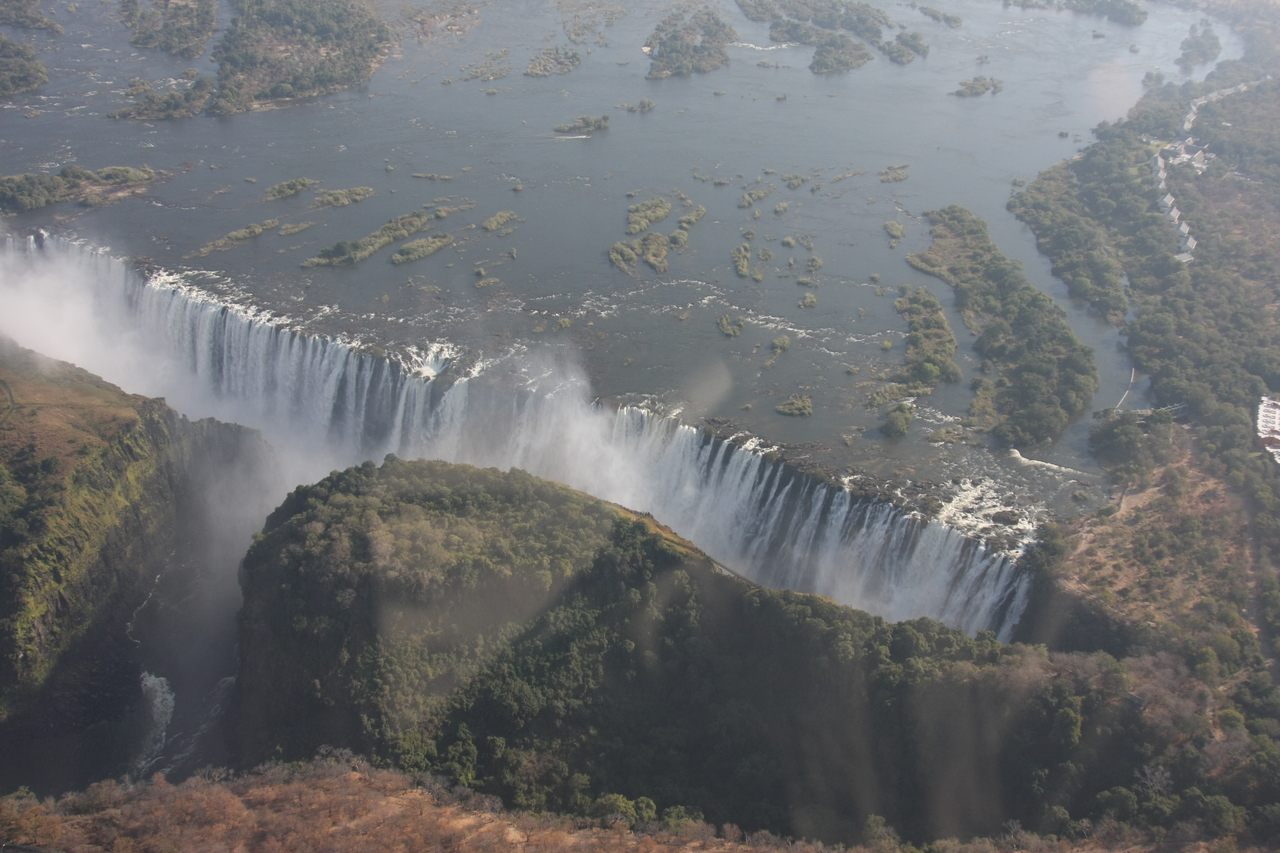 [29859] 2016_07_03_03_08_42_Africa_Canon_EOS_40D_IMG__12470.jpg