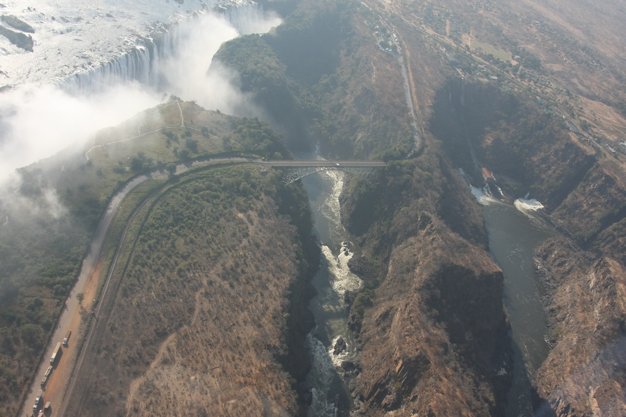 [30103] 2016_07_03_03_10_03_Africa_Canon_EOS_40D_IMG__00284.jpg