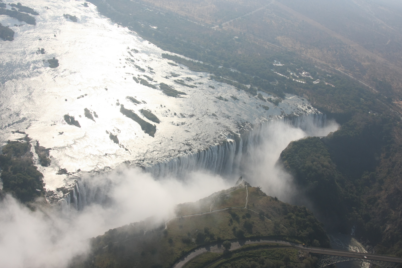 [30135] 2016_07_03_03_10_06_Africa_Canon_EOS_40D_IMG__12572.jpg