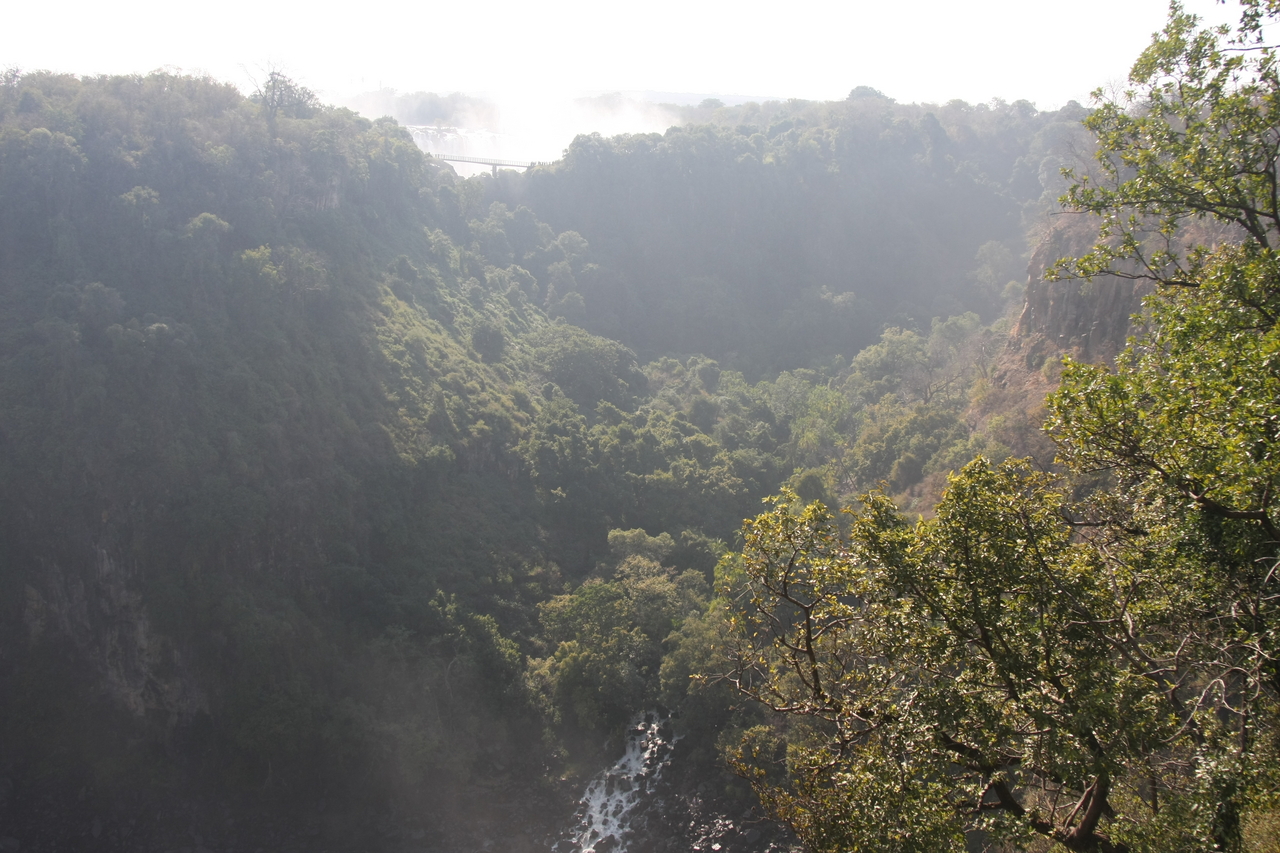 [30421] 2016_07_03_03_52_33_Africa_Canon_EOS_40D_IMG__12670.jpg