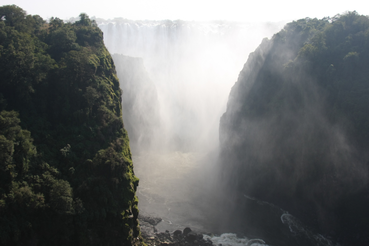 [30439] 2016_07_03_03_52_57_Africa_Canon_EOS_40D_IMG__00401.jpg