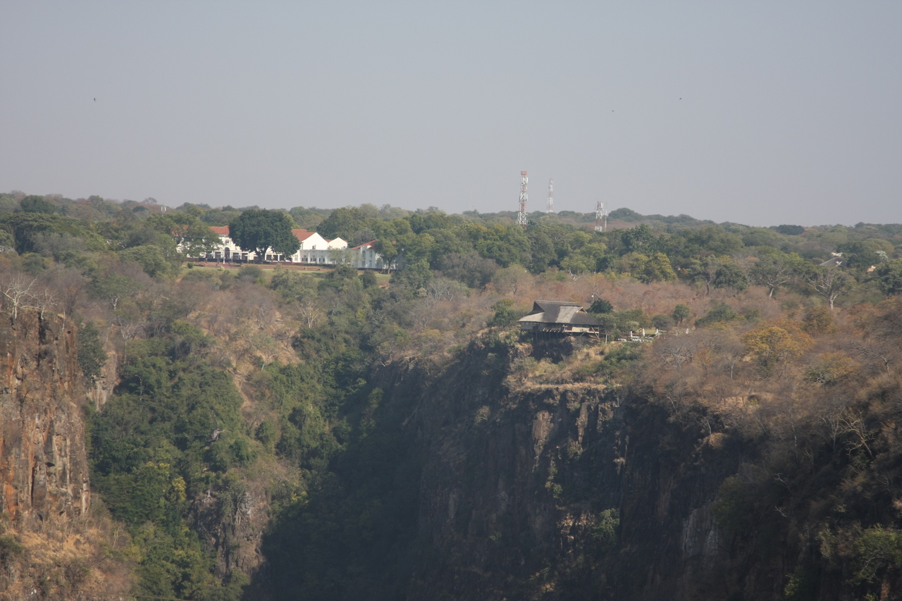 [30476] 2016_07_03_03_55_56_Africa_Canon_EOS_40D_IMG__00416.jpg