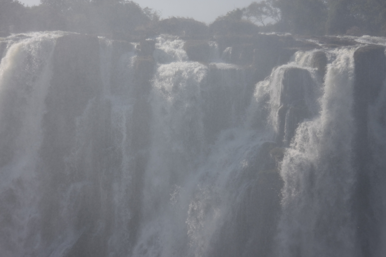 [31462] 2016_07_03_08_44_21_Africa_Canon_EOS_40D_IMG__00723.jpg
