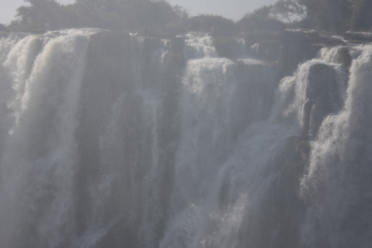 [31463] 2016_07_03_08_44_21_Africa_Canon_EOS_40D_IMG__00725.jpg