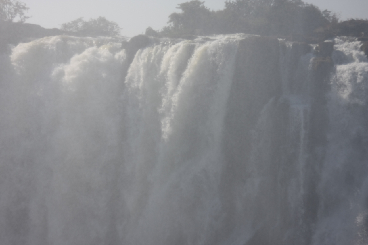 [31487] 2016_07_03_08_44_24_Africa_Canon_EOS_40D_IMG__05561.jpg