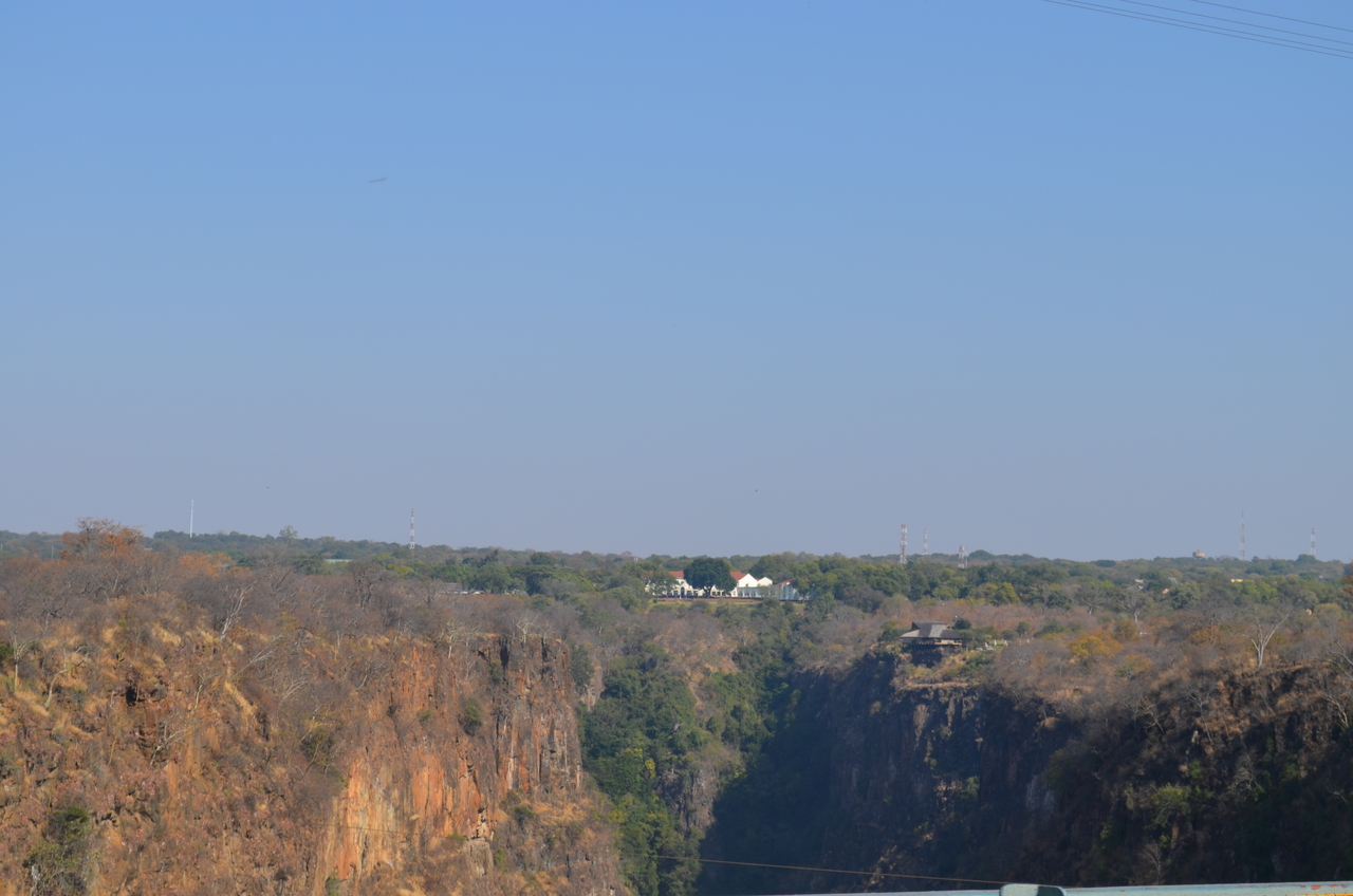 [28894] 2016_07_03_00_06_00_Africa_NIKON_D5100_IMG__00918.jpg