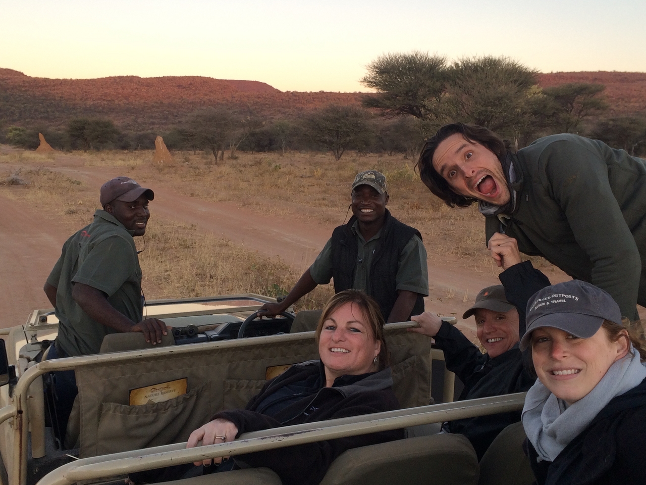 [3517] 2016_06_22_12_18_25_Africa_iPhone_5s_IMG__05847.jpg