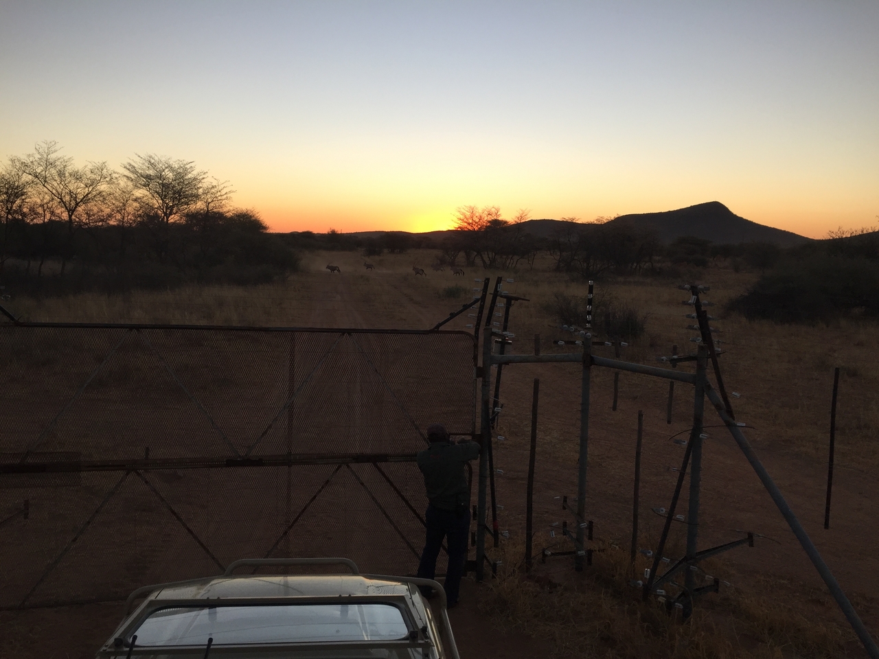 [3689] 2016_06_22_17_21_58_Africa_iPhone_6_IMG_7744_02675.jpg