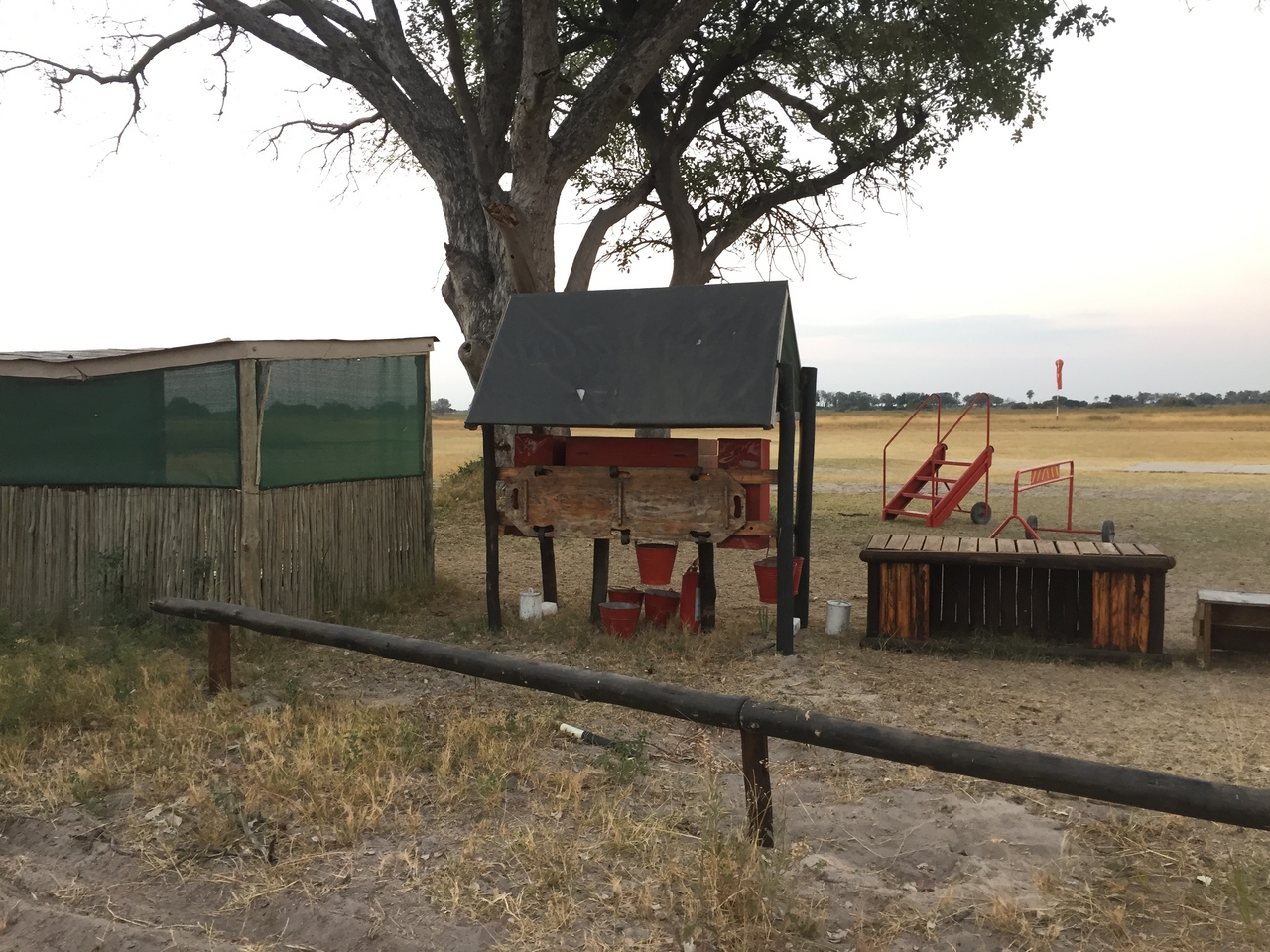 [27445] 2016_07_01_18_01_13_Africa_iPhone_6_IMG_8712_03560.jpg