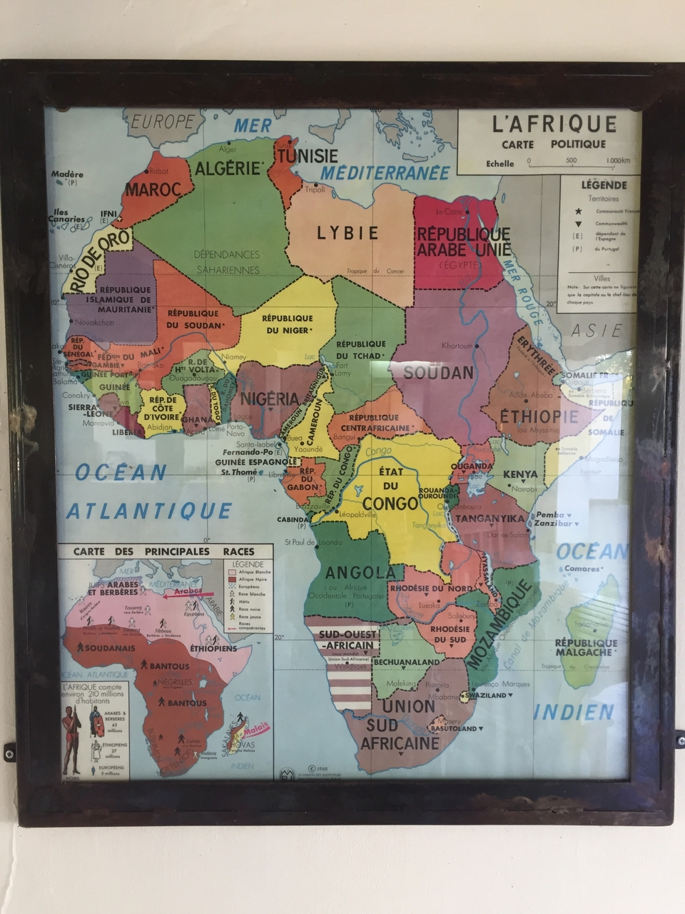 [28730] 2016_07_02_14_07_35_Africa_iPhone_6_IMG_8773_03616.jpg