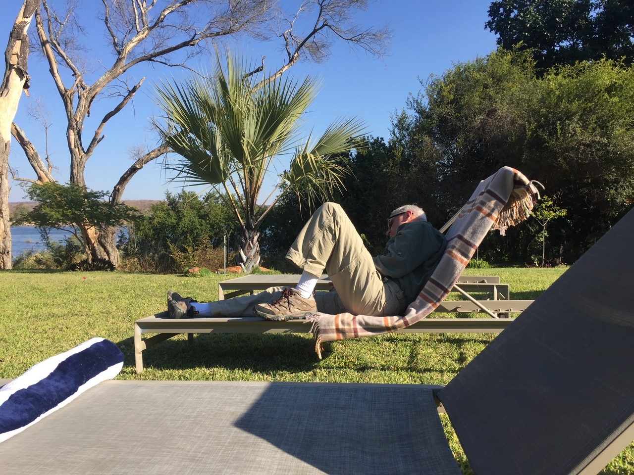 [34314] 2016_07_04_15_34_00_Africa_iPhone_6_IMG_9006_00001.jpg