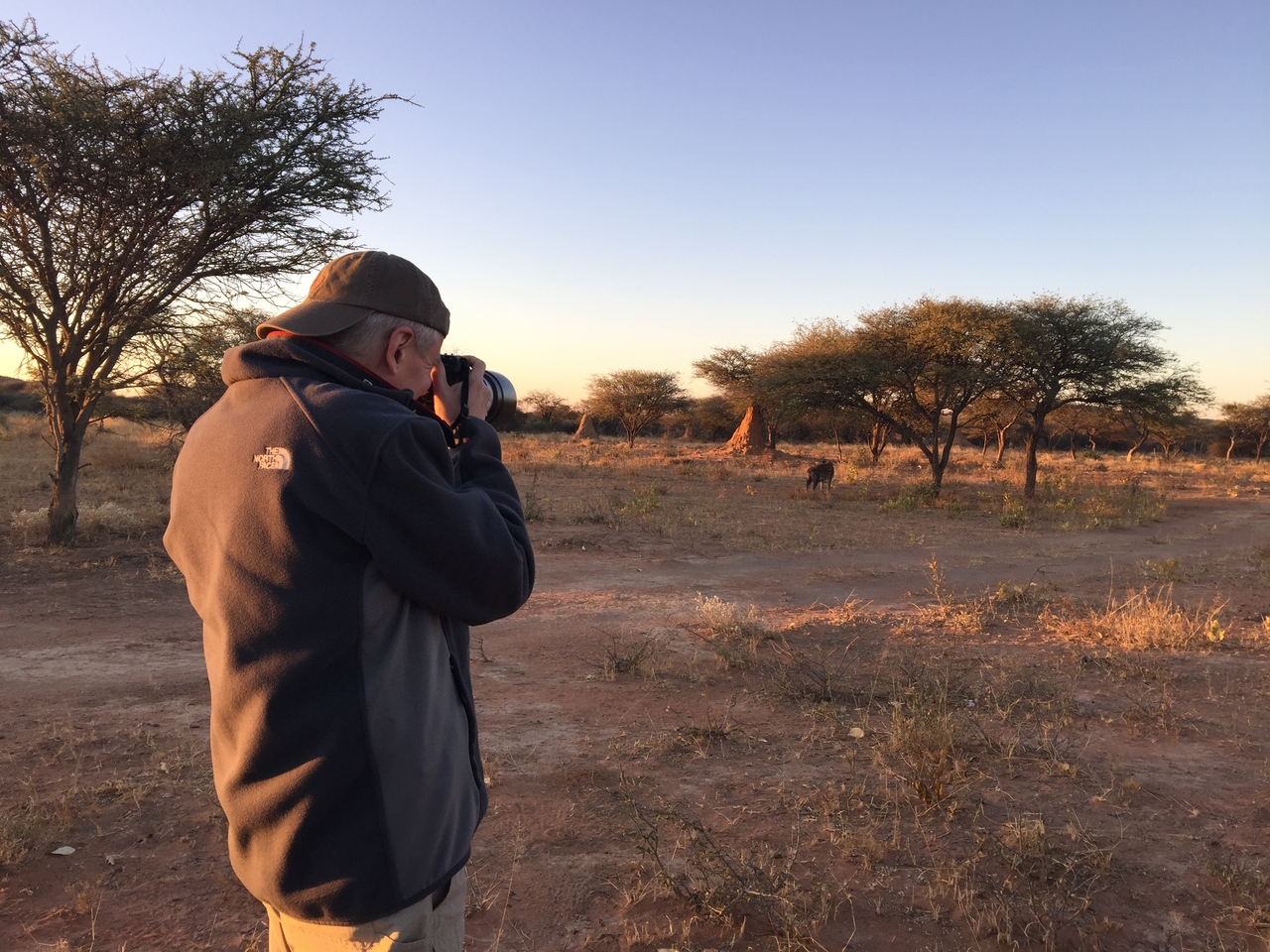 [3664] 2016_06_22_17_06_54_Africa_iPhone_6_Plus_IMG_3488_00155.jpg