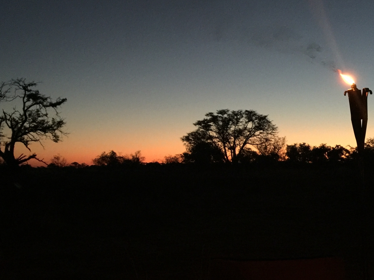 [17330] 2016_06_27_17_30_42_Africa_iPhone_6_Plus_IMG_3776_00370.jpg