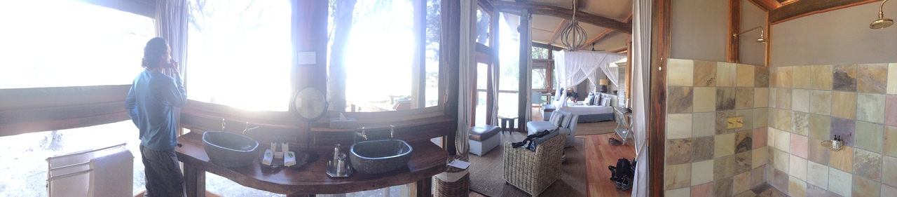 [27061] 2016_07_01_14_05_10_Africa_iPhone_6_Plus_IMG_4083_00032.jpg