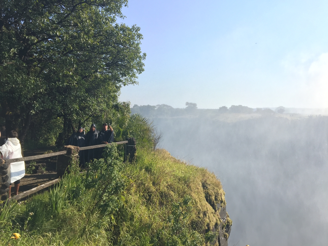 [32581] 2016_07_03_15_09_40_Africa_iPhone_6_Plus_IMG_4924_00767.jpg