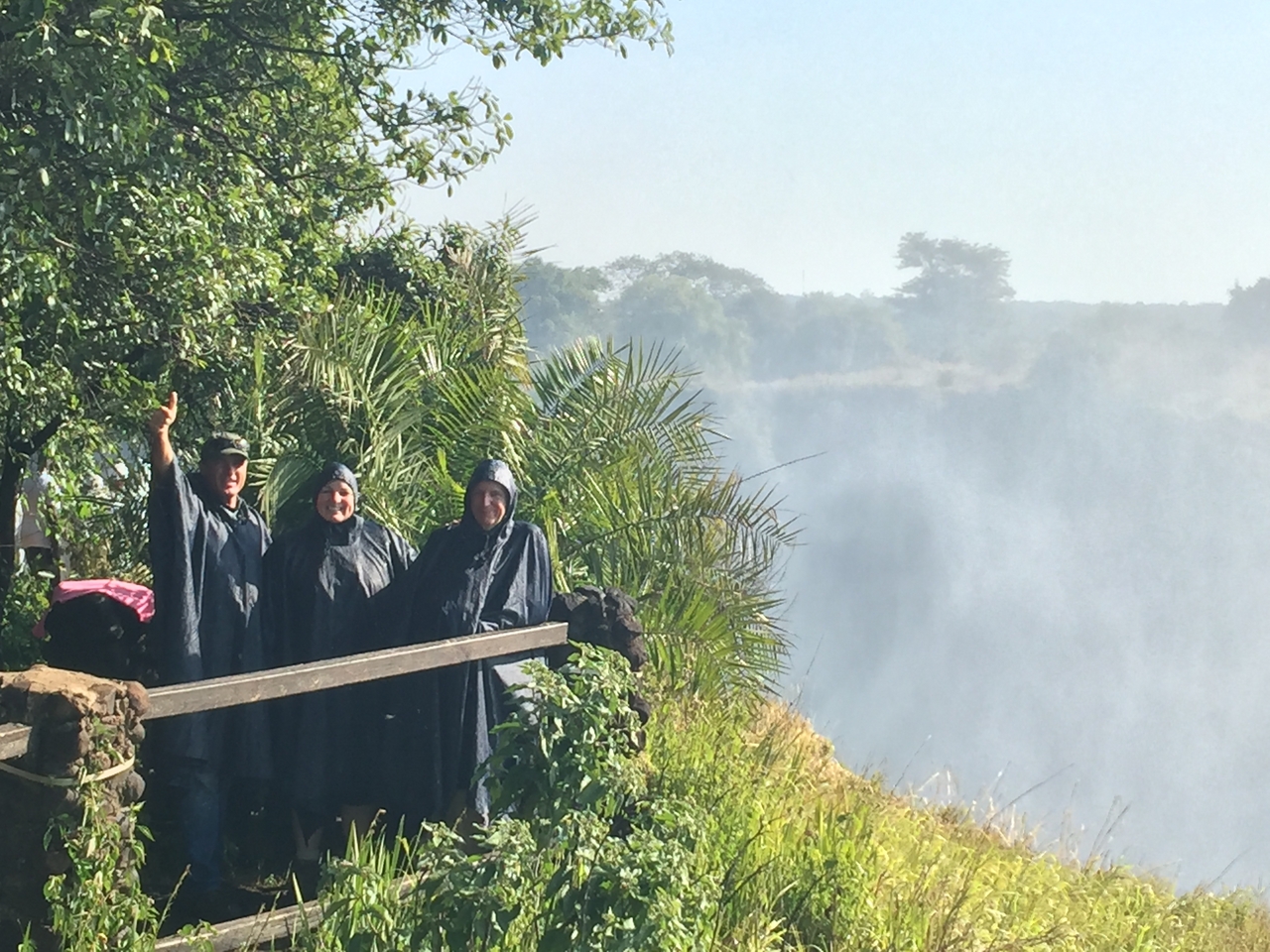 [32591] 2016_07_03_15_10_35_Africa_iPhone_6_Plus_IMG_4927_07353.jpg