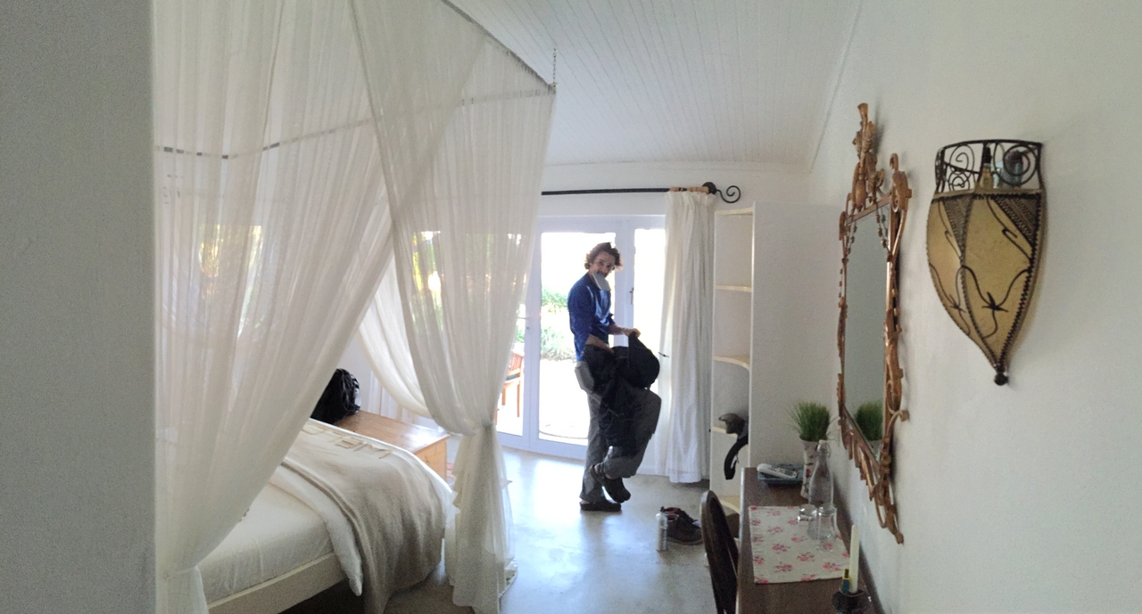 [32707] 2016_07_03_16_56_22_Africa_iPhone_6_Plus_IMG_4950_00787.jpg