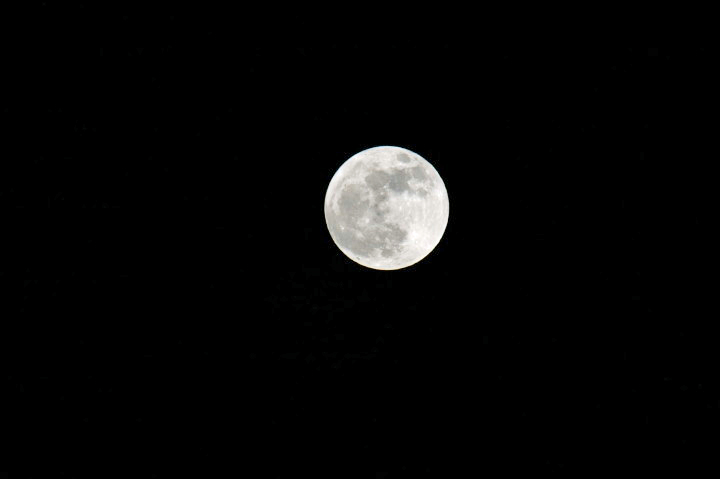 Supermoon | Sat, 5 May 2012 | 9:37:34 PM Supermoon | Sat, 5 May 2012 | 9:37:34 PM
