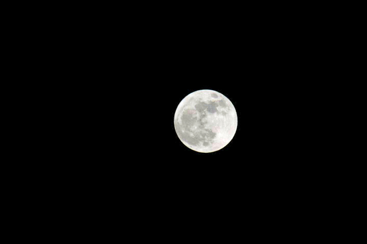 Supermoon | Sat, 5 May 2012 | 9:40:08 PM Supermoon | Sat, 5 May 2012 | 9:40:08 PM
