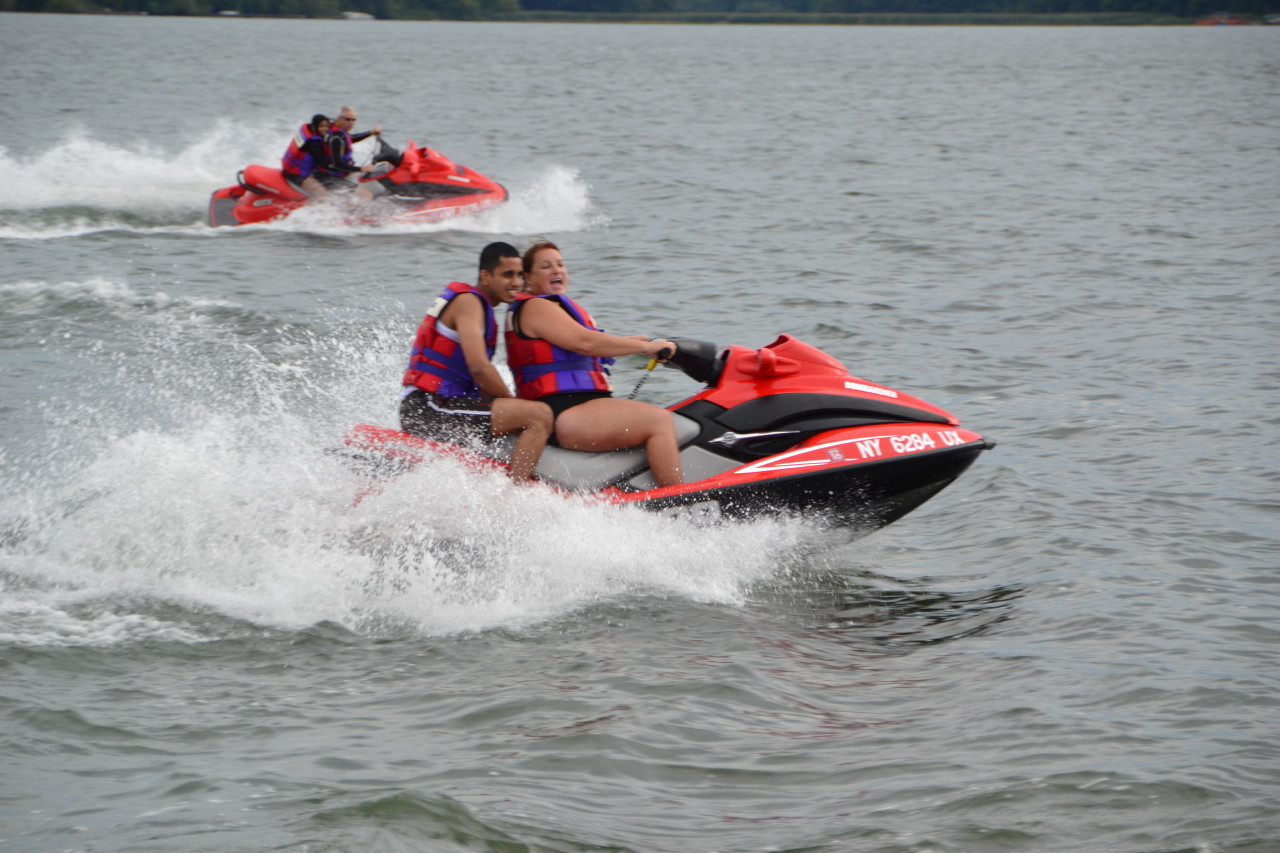Water Sports on Sodus Bay, NY | 06 September 2014 | Sat, 6 Sep 2014 | 4:37:06 PM Water Sports on Sodus Bay, NY | 06 September 2014 | Sat, 6 Sep 2014 | 4:37:06 PM