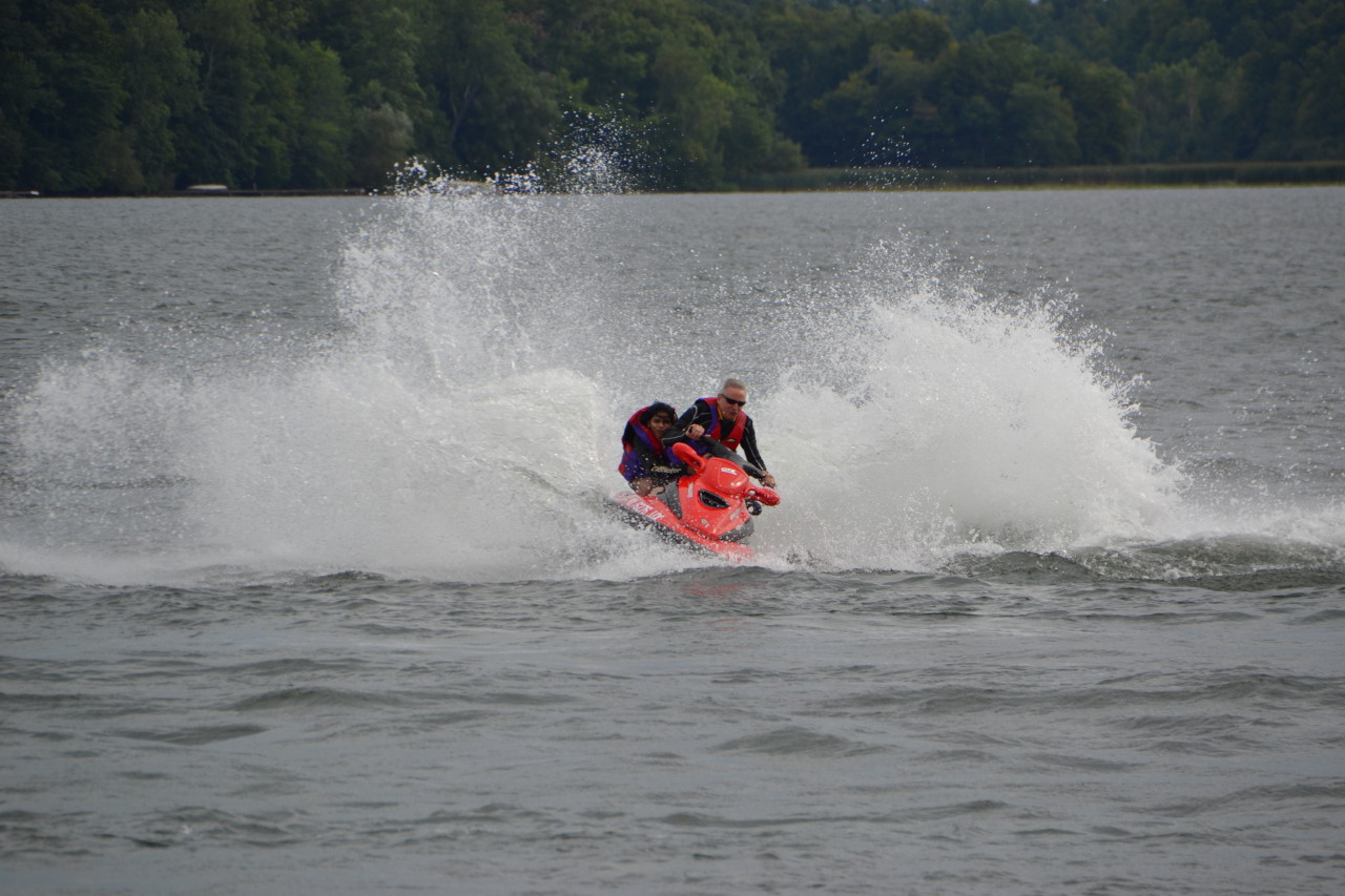 Water Sports on Sodus Bay, NY | 06 September 2014 | Sat, 6 Sep 2014 | 4:37:47 PM Water Sports on Sodus Bay, NY | 06 September 2014 | Sat, 6 Sep 2014 | 4:37:47 PM