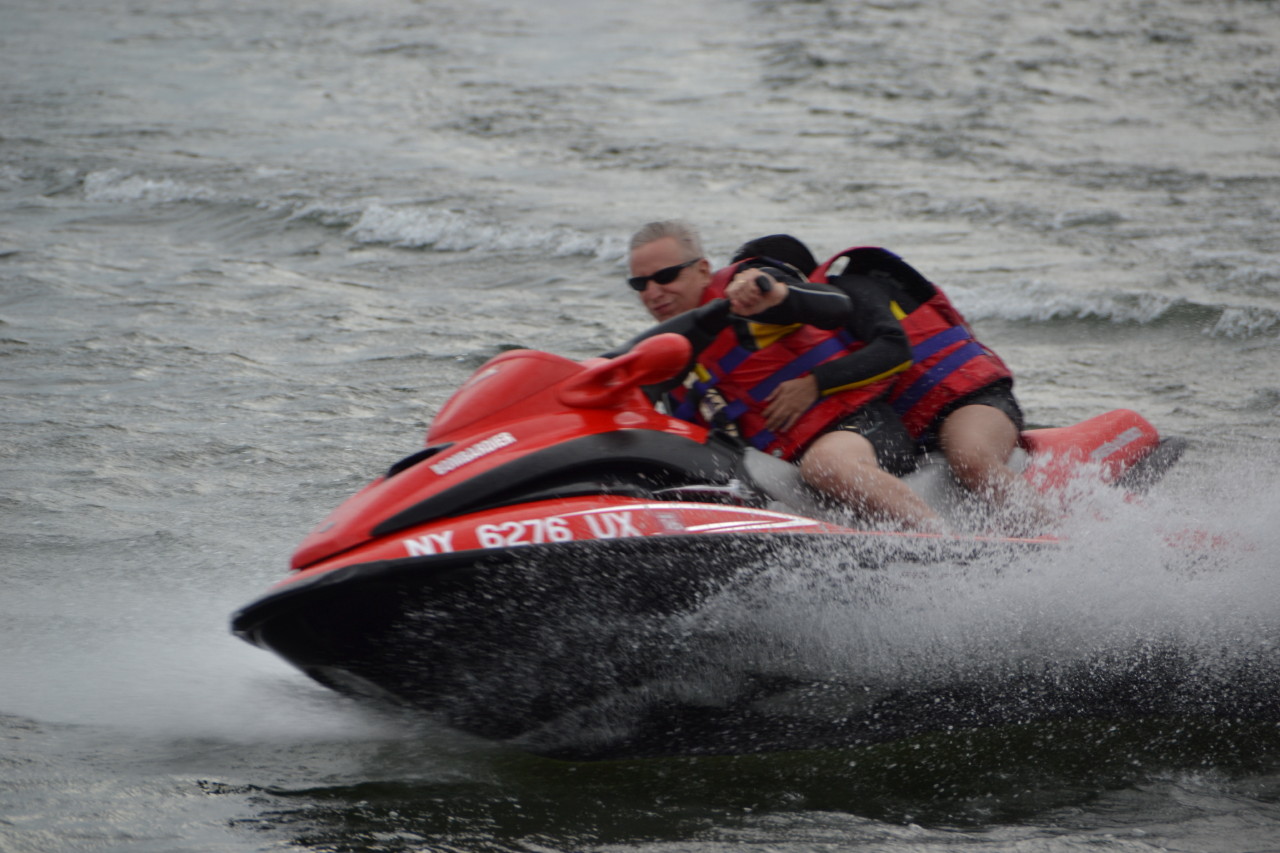 Water Sports on Sodus Bay, NY | 06 September 2014 | Sat, 6 Sep 2014 | 4:46:05 PM Water Sports on Sodus Bay, NY | 06 September 2014 | Sat, 6 Sep 2014 | 4:46:05 PM