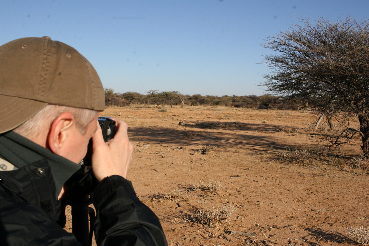 [1243] 2016_06_22_02_58_01_Africa_Canon_EOS_30D_IMG_1775_00042.jpg