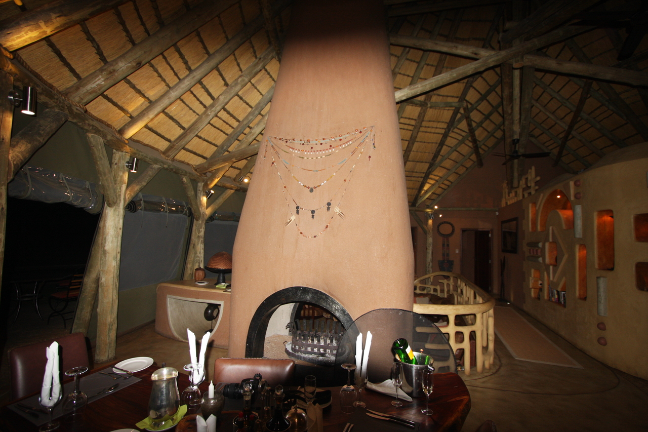 [306] 2016_06_21_14_33_55_Africa_Canon_EOS_40D_IMG__00018.jpg