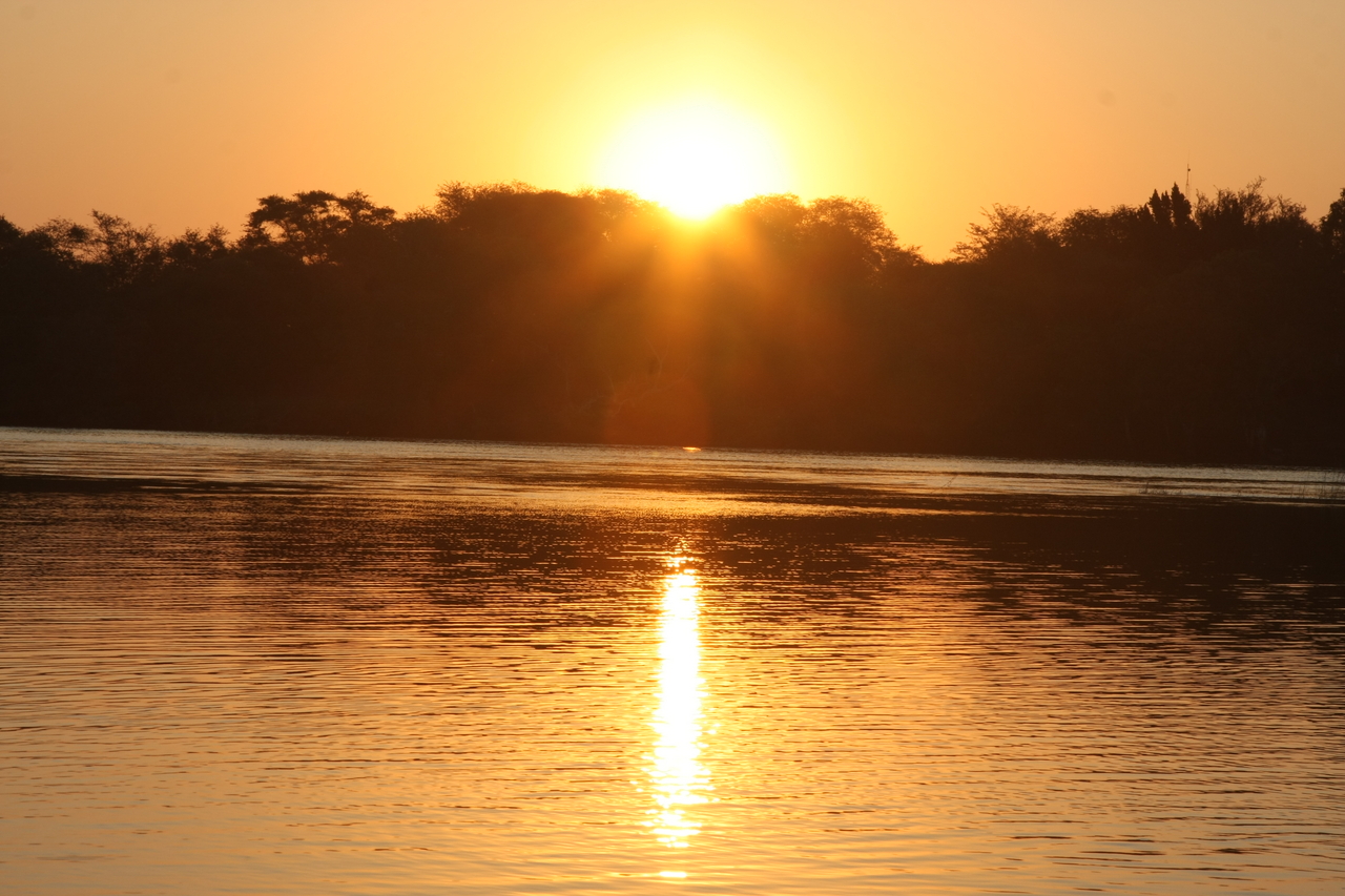 [28637] 2016_07_02_11_37_42_Africa_Canon_EOS_40D_IMG__04741.jpg