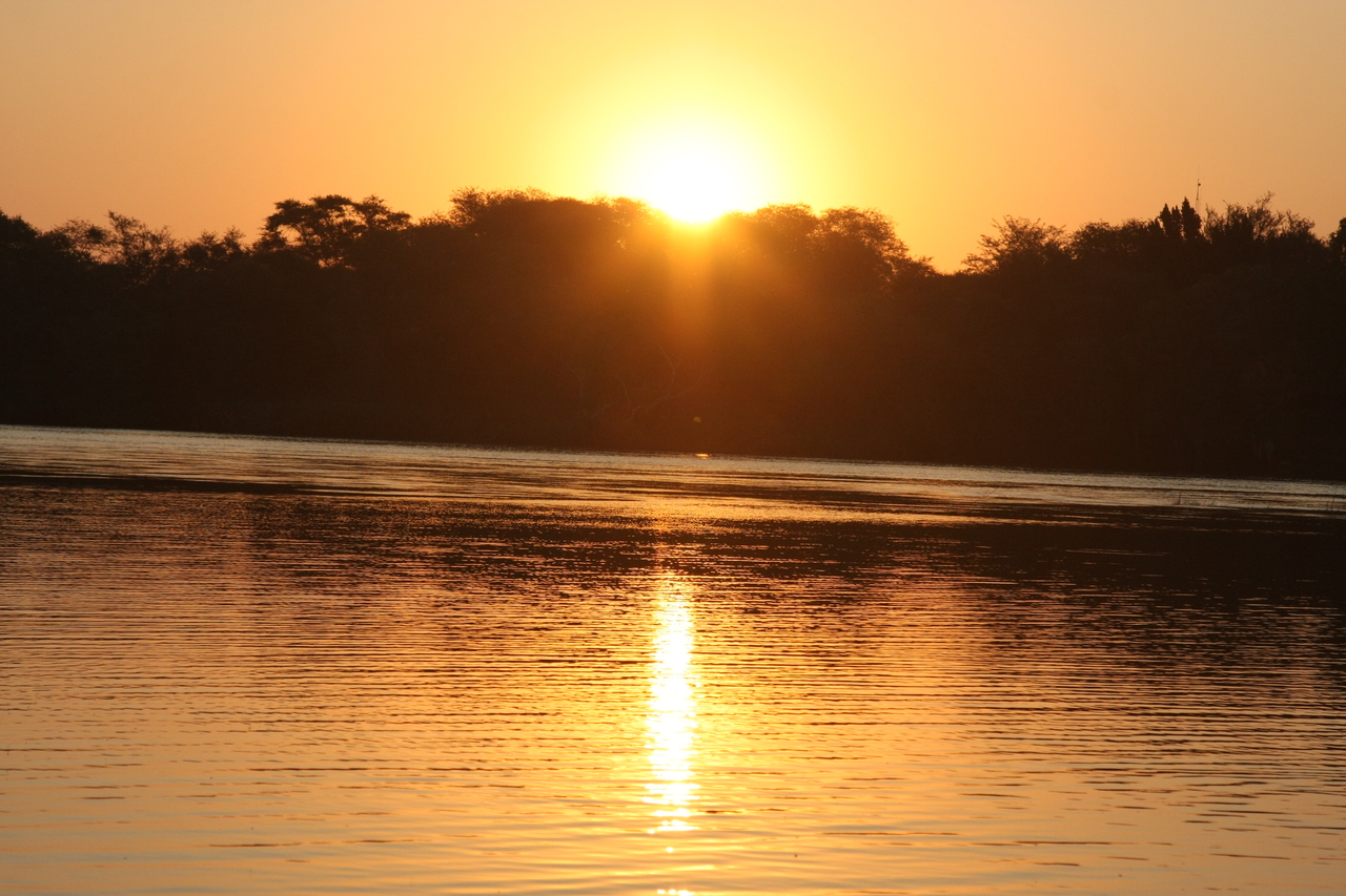 [28646] 2016_07_02_11_38_09_Africa_Canon_EOS_40D_IMG__04744.jpg
