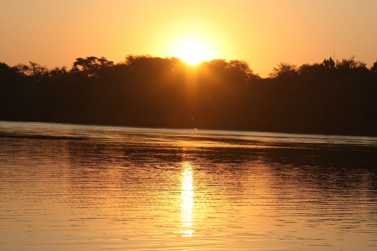 [28649] 2016_07_02_11_38_09_Africa_Canon_EOS_40D_IMG__12193.jpg