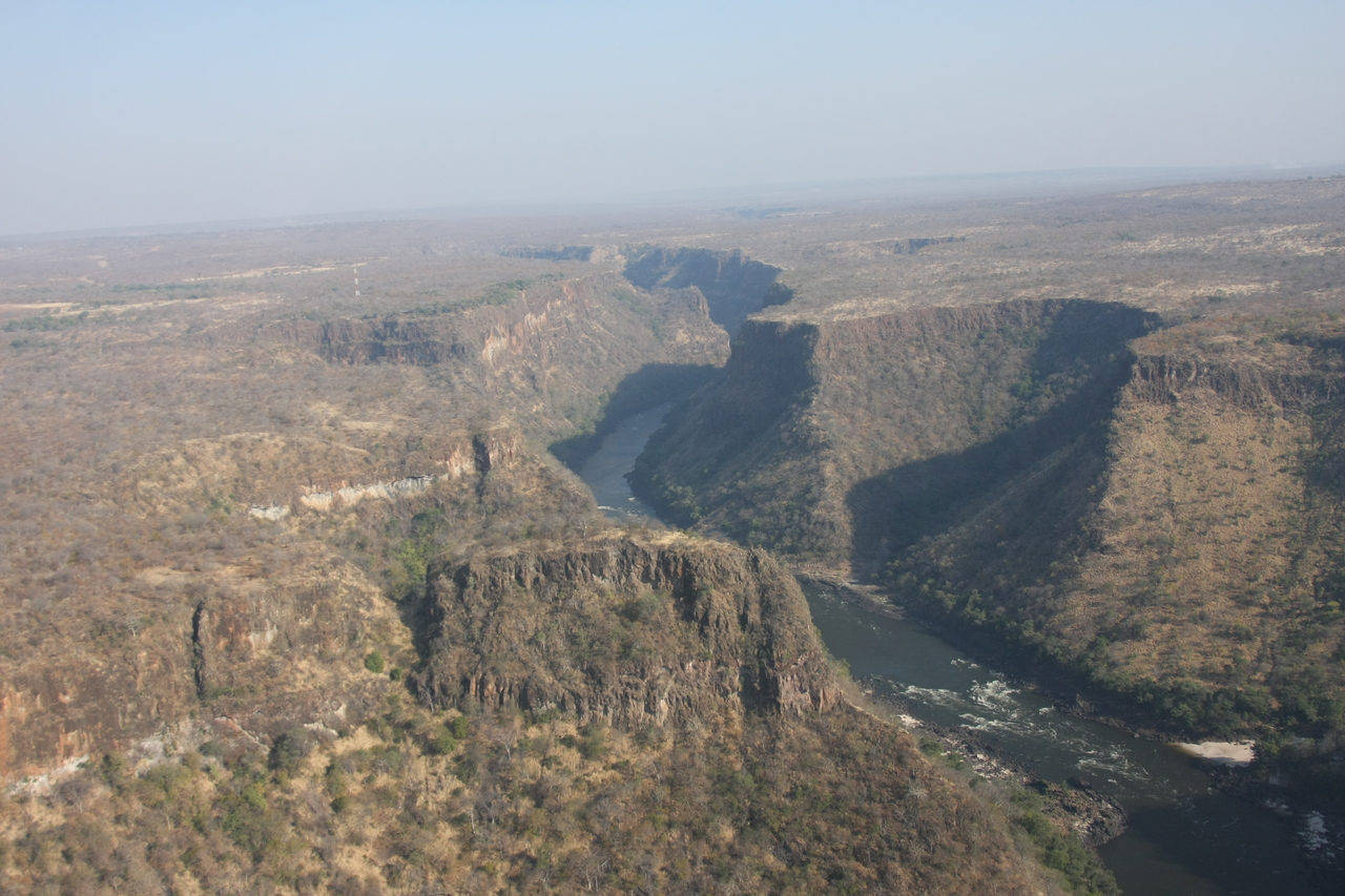 [29517] 2016_07_03_03_01_34_Africa_Canon_EOS_40D_IMG__12343.jpg