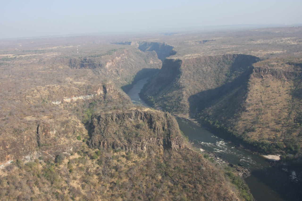 [29518] 2016_07_03_03_01_35_Africa_Canon_EOS_40D_IMG__00067.jpg