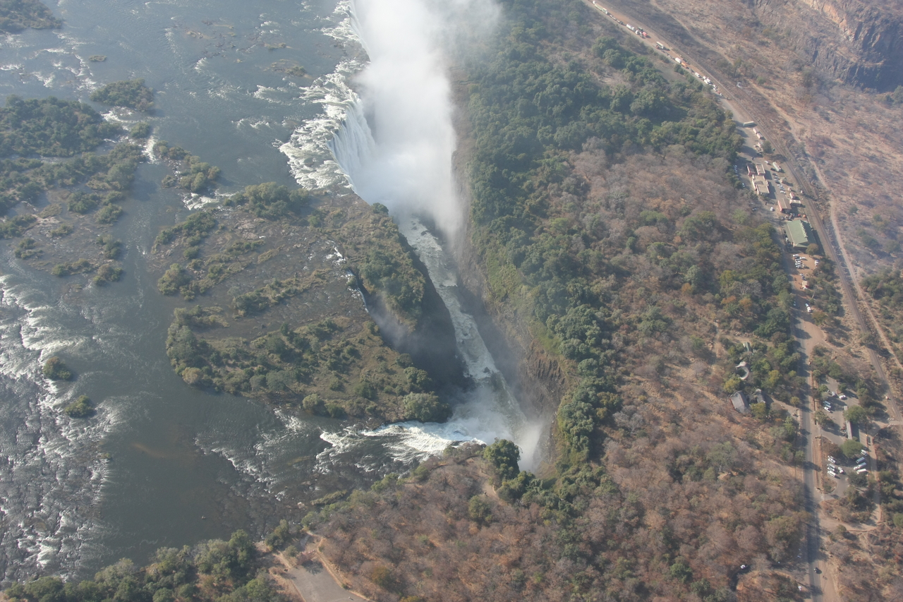 [30019] 2016_07_03_03_09_42_Africa_Canon_EOS_40D_IMG__12528.jpg