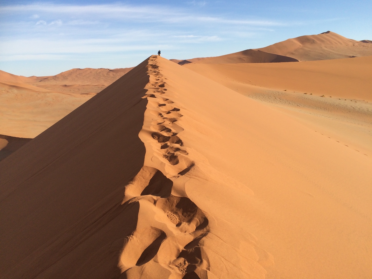 [14984] 2016_06_25_03_16_39_Africa_iPhone_5s_IMG__06149.jpg
