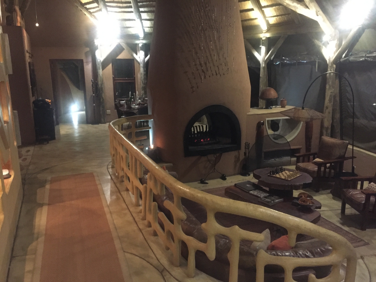 [390] 2016_06_21_19_32_23_Africa_iPhone_6_IMG_7551_02489.jpg