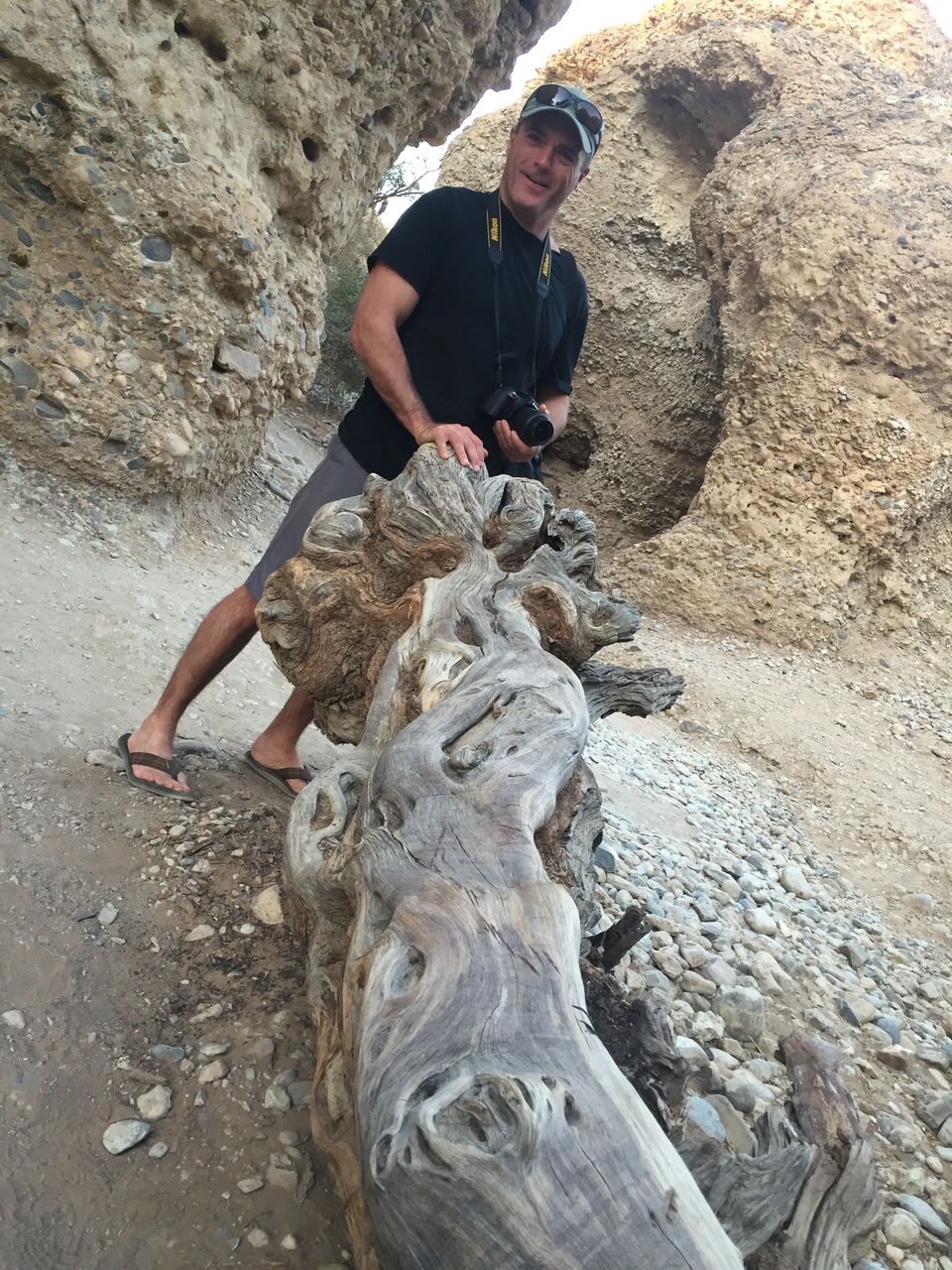 [14267] 2016_06_24_17_09_28_Africa_iPhone_6_IMG_8127_00118.jpg