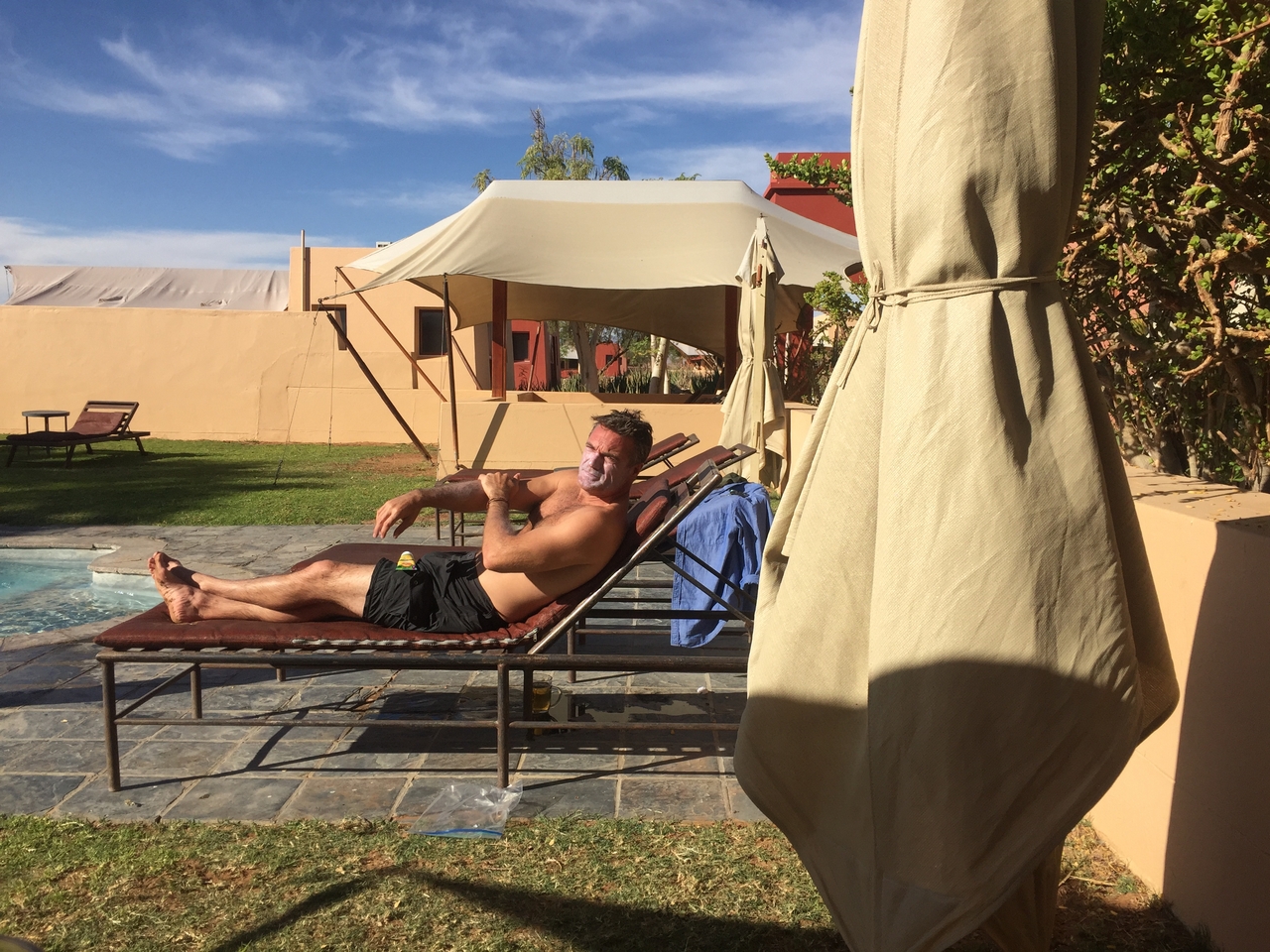 [16338] 2016_06_25_14_34_49_Africa_iPhone_6_IMG_8341_00891.jpg