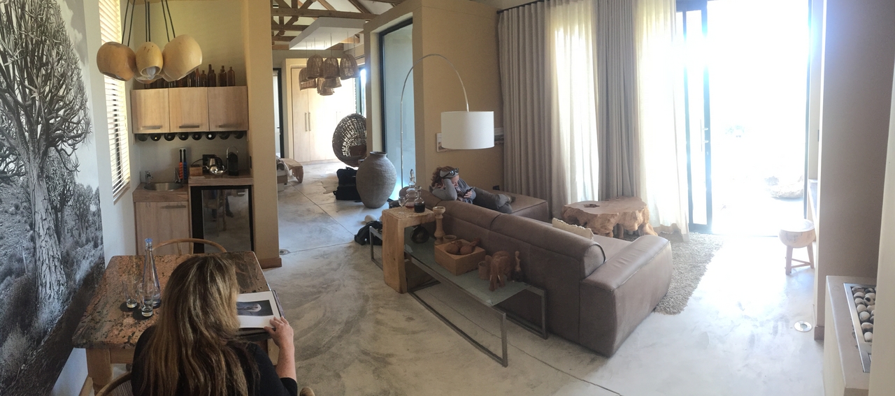 [16597] 2016_06_26_14_26_34_Africa_iPhone_6_IMG_8376_03260.jpg
