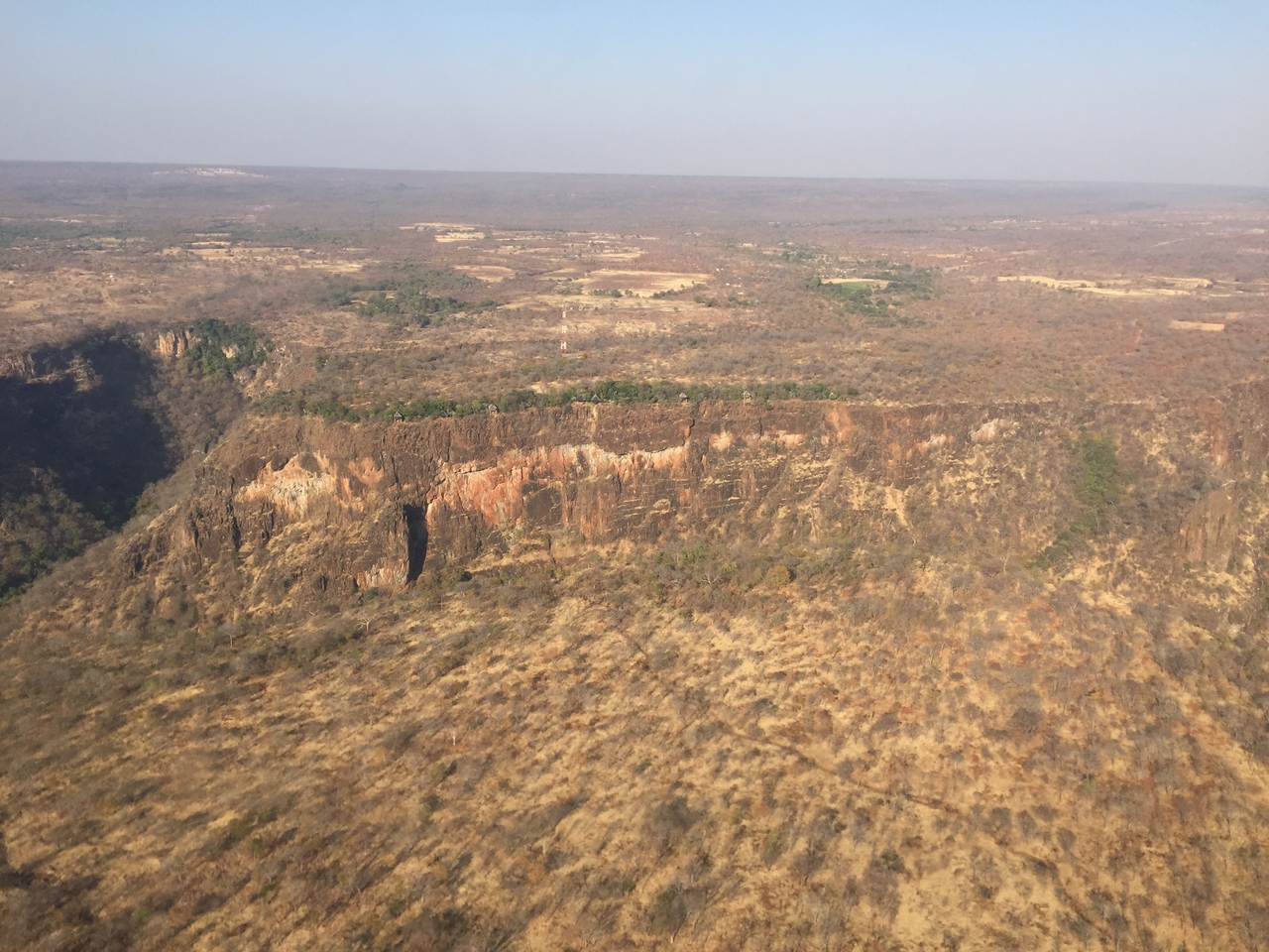 [31347] 2016_07_03_08_39_28_Africa_iPhone_6_IMG_8805_00719.jpg